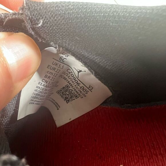 Jordan cmft low toddler 6 black white red - Picture 8 of 8